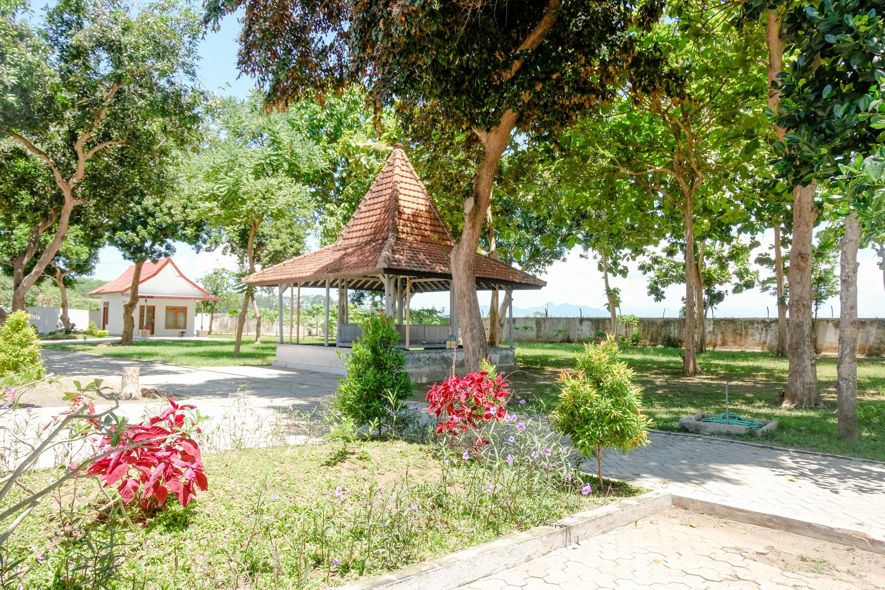 Villa Pakis Residence Banyuwangi Banyuwangi  Exterior photo